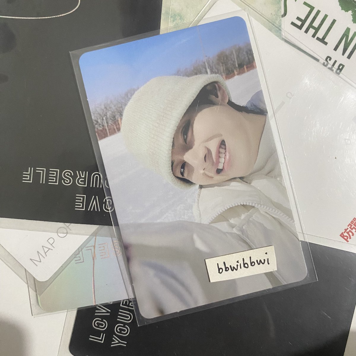 bbwibbwi's tweet photo. wts — want to sell

☆ taehyung winpack ☆
IDR 350,000 (exc 4% shopee adm)

dom : bekasi
boleh keep event (50% dp)

t. bts amj ready ina aab all about winter package bangtan v photocard jual pc dvd https://t.co/Ppb7ZuuuC2