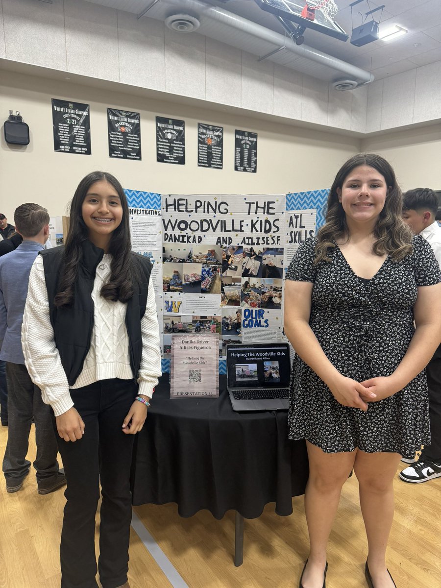 jenlsanders's tweet photo. Our 2024 IB 8th grade Community Project Showcase was a great success! We are beyond proud of the work and actions our students took to make their community better. #ibmyp #ibcommunityproject #takingaction #RiseUp #burtonexperience #proudtobeabear @SCIABEARS https://t.co/td03wCpanE