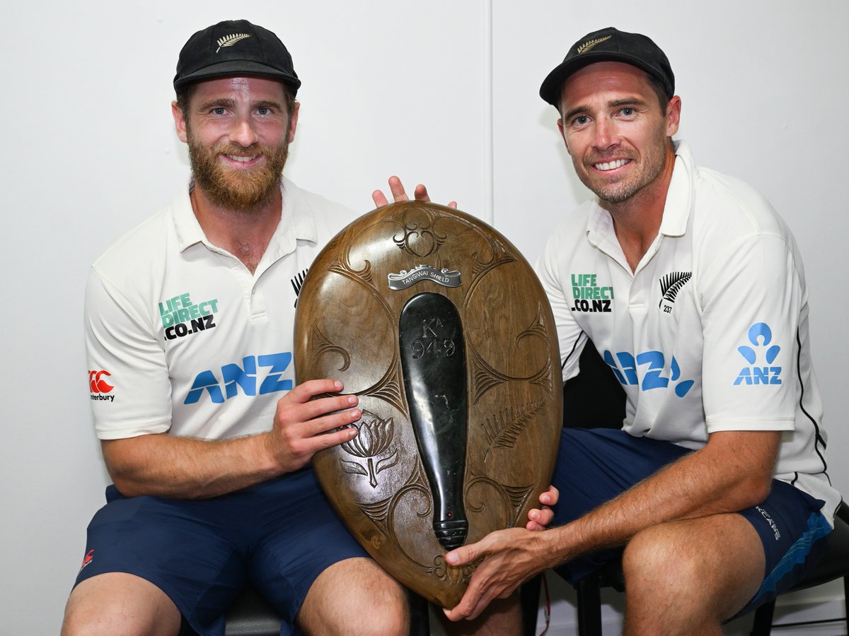 Moments to savour at Seddon Park 🏟 #NZvSA #CricketNation #Cricket 📷 = @photosportnz