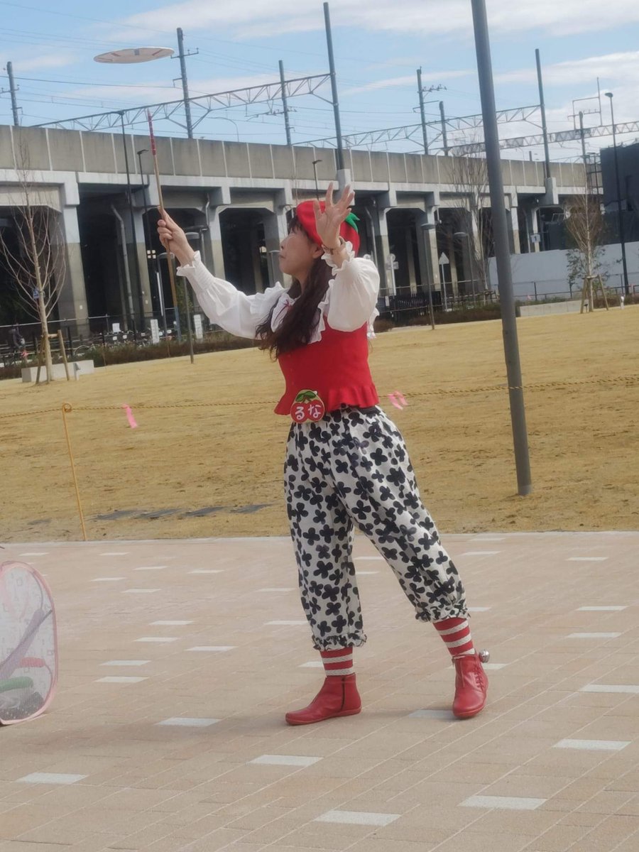 straydonkey's tweet image. Feb.11, 2024

写真を撮っている、という事は
間違いなく現場に伺っている筈なのに
記憶が全く無い……何故に😵‍💫

#パフォーマーるな @clown_luna
#streetperformance
#balloonart