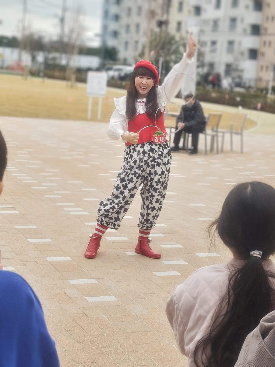 straydonkey's tweet image. Feb.11, 2024

写真を撮っている、という事は
間違いなく現場に伺っている筈なのに
記憶が全く無い……何故に😵‍💫

#パフォーマーるな @clown_luna
#streetperformance
#balloonart