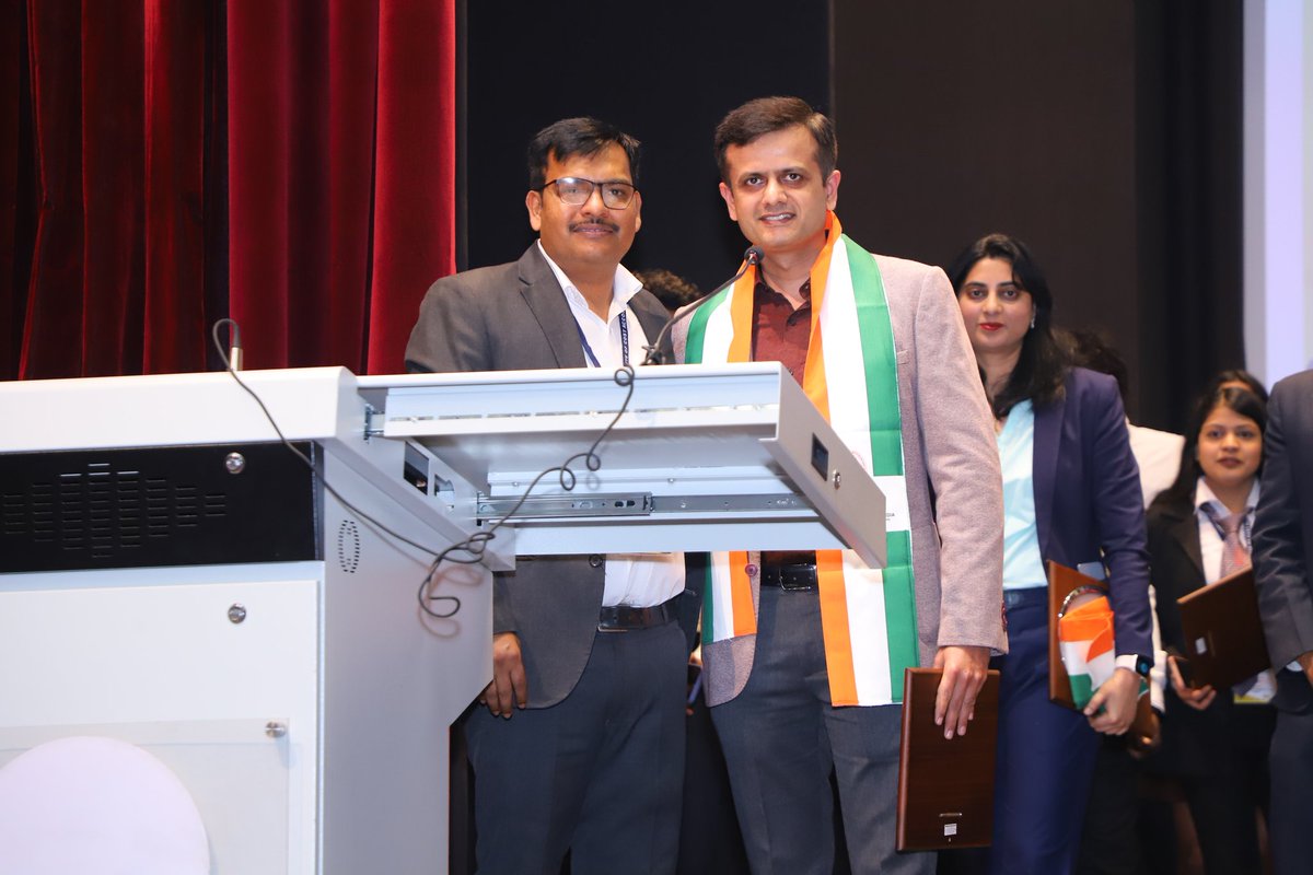 cmaclubindia's tweet photo. Thanks for your valuable Time Sir 
Welcome to @ICMAICMA 
#cma #icmai #cmastudents https://t.co/ltY6SAfZnB