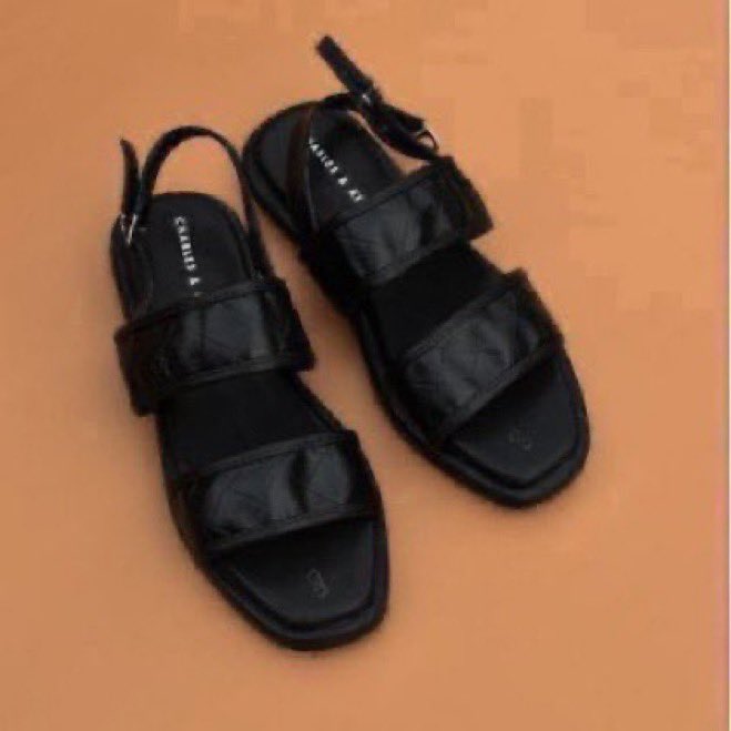 01. Sandal wanita terbaru✨

Link Shopee
shope.ee/2VJpld7XrE

✨Rating : 4,9✨