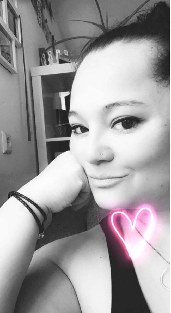 Mamagefluester's tweet photo. *kreativer Text*
#Trendhashtag https://t.co/NYZjn1ZuZ4