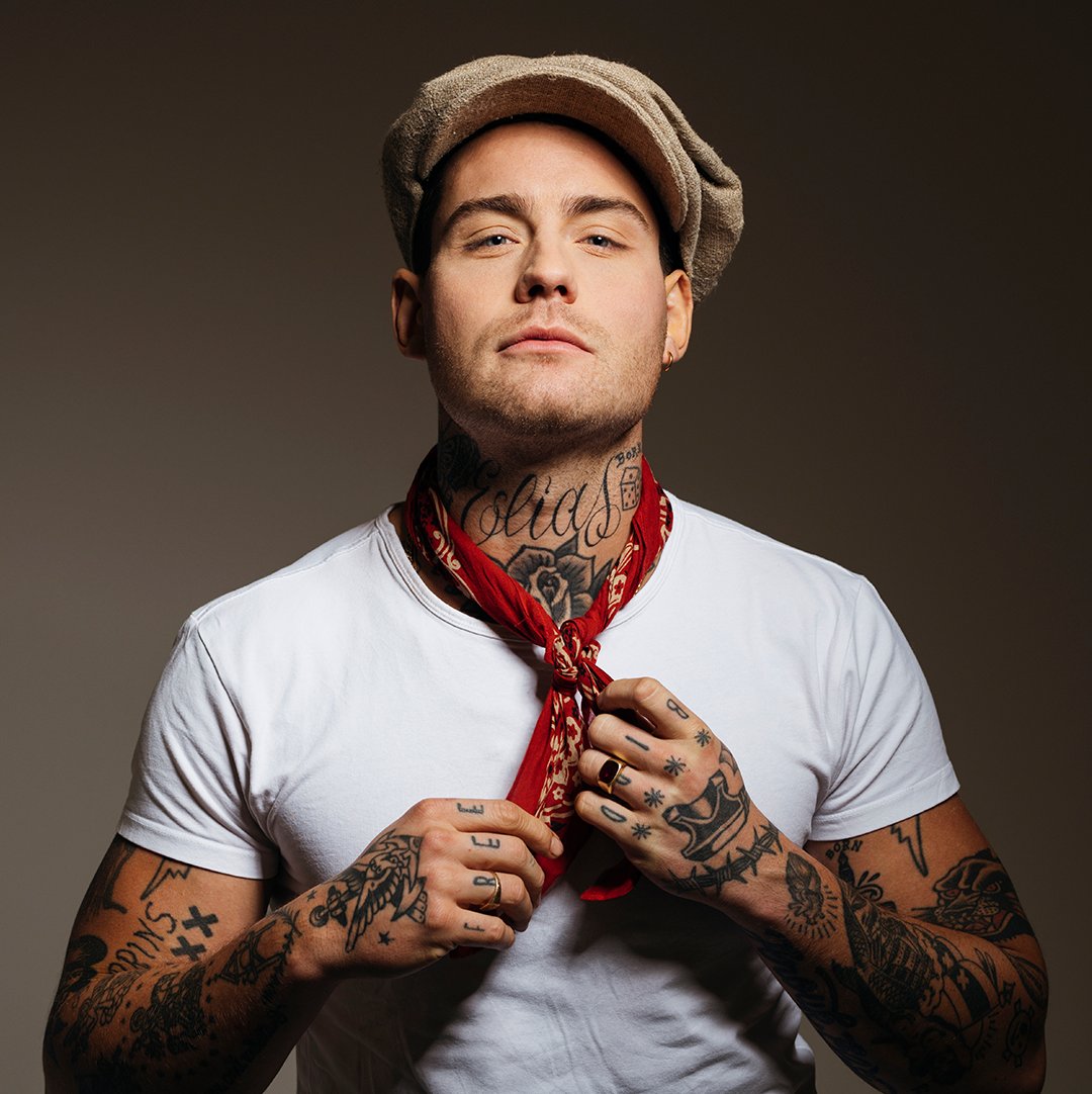 ‘Where Did All The Cool Kids Go?’, vraagt Douwe Bob zich af. In de New Music Friday-playlist natuurlijk! Deze week met onder andere Reanny &amp; King Ocho, Eefje de Visser, Broederliefde, Ilse DeLange en The Kik. spoti.fi/3EyDw39