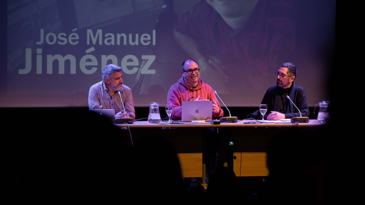 Gracias! a <a href="/cortarporlosano/">José Manuel Jiménez</a> por su valiosa charla, por su tiempo y generosidad. Es todo un honor aprender de uno de los grandes editores del #CineEspañol. Y descubrir a un granadino que trabaja en primera línea de la industria audiovisual. 🎬#Granadaescenariodecine  
📸Eva López