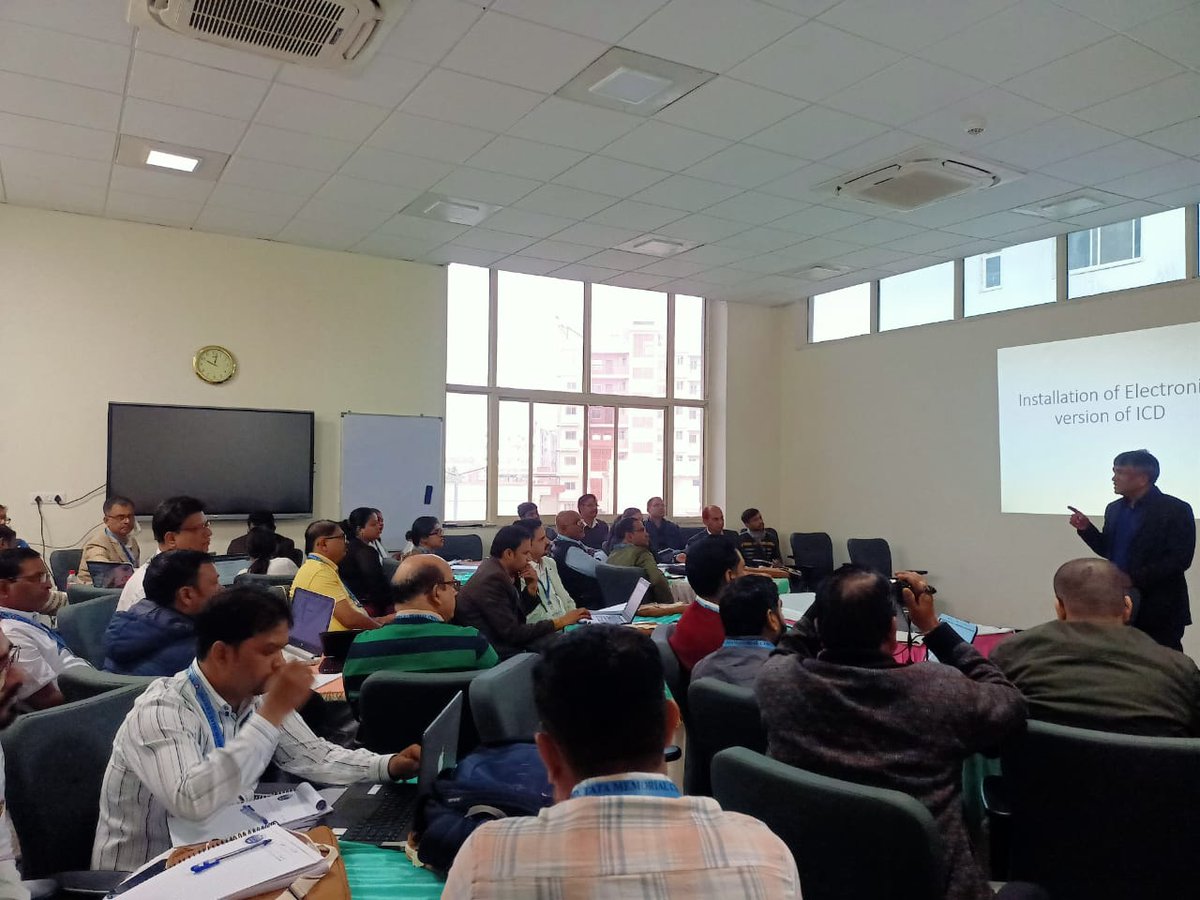 Recently, @TMC_Varanasi hosted 2 landmark events aimed at advancing medical expertise & healthcare outcomes. A Training of Trainers session in the Medical Certification of Cause of Death & a specialized workshop on ICD-10 (International Classification of Diseases, 10th Revision)