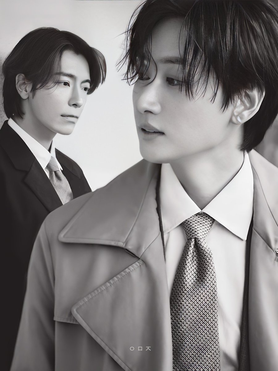 leemijae_'s tweet photo. ♠️♣️

#동해 #Donghae #은혁 #Eunhyuk https://t.co/vZf5sjhgcA
