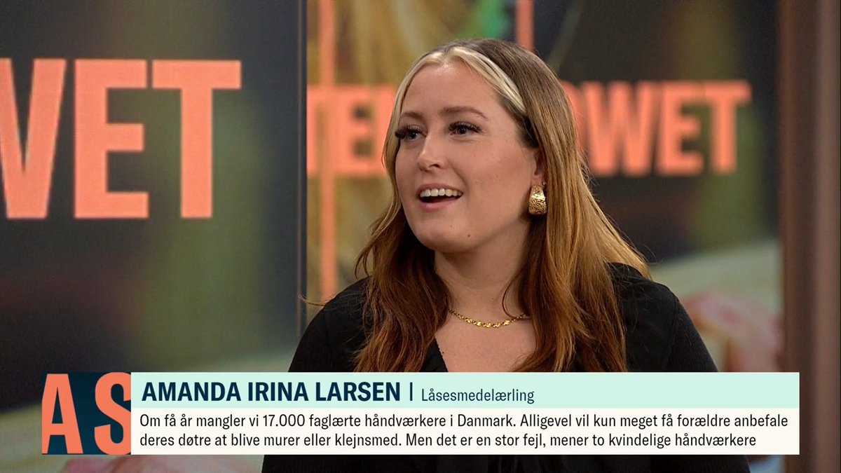danskmetal's tweet photo. Så I vores seje ungdomsformand @amandairina  i #Aftenshowet i går? 💪

Her fortalte hun om, hvor vigtigt det er, at vi får flere kvindelige faglærte. Vi har nemlig brug for mange flere i fremtiden, hvis vi skal nå i mål med den grønne omstilling. #uddpol #dkgreen https://t.co/UV5BjURyOa