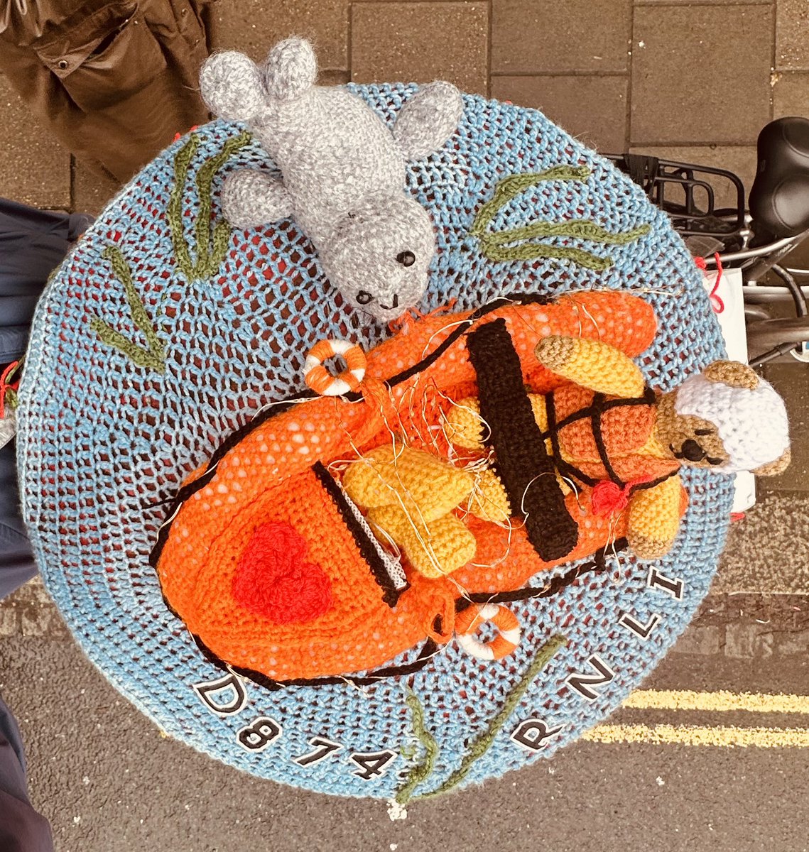 rnli_teddington's tweet photo. Have you seen the latest post box topper on #Teddington High Street created by local resident Helen?! You can even donate to the @RNLI using the QR code. Thanks! https://t.co/OPAzejZaRg