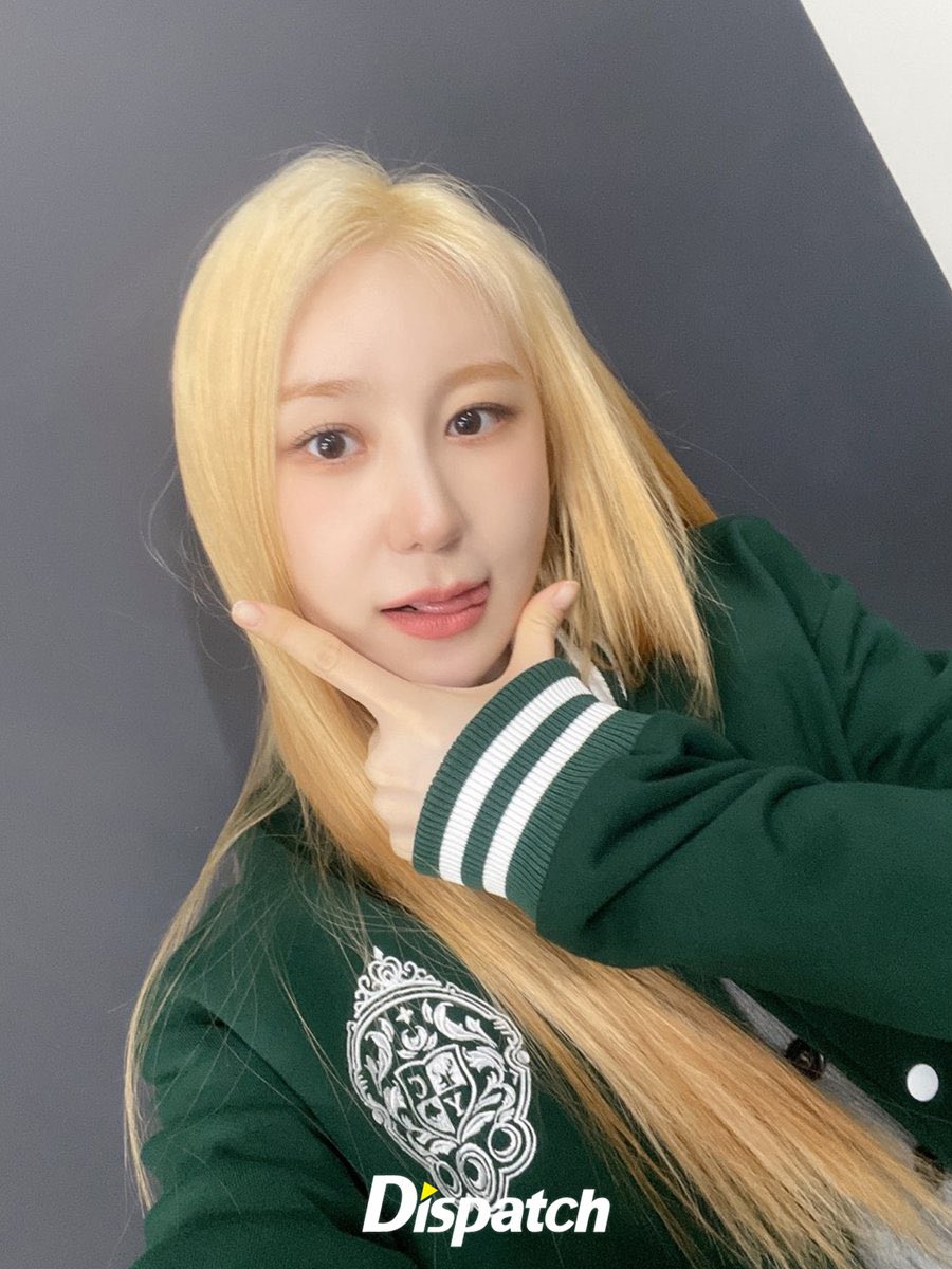 ᅠᅠᅠᅠᅠ
ᅠᅠᅠᅠ      new u𝚙date .  ☆  ͡     ݂  𝐤noc𝐤
ᅠᅠ       ★ ˚.  dis𝚙atc𝚑   🏀 over 𝕥he moon
ᅠᅠᅠᅠᅠ