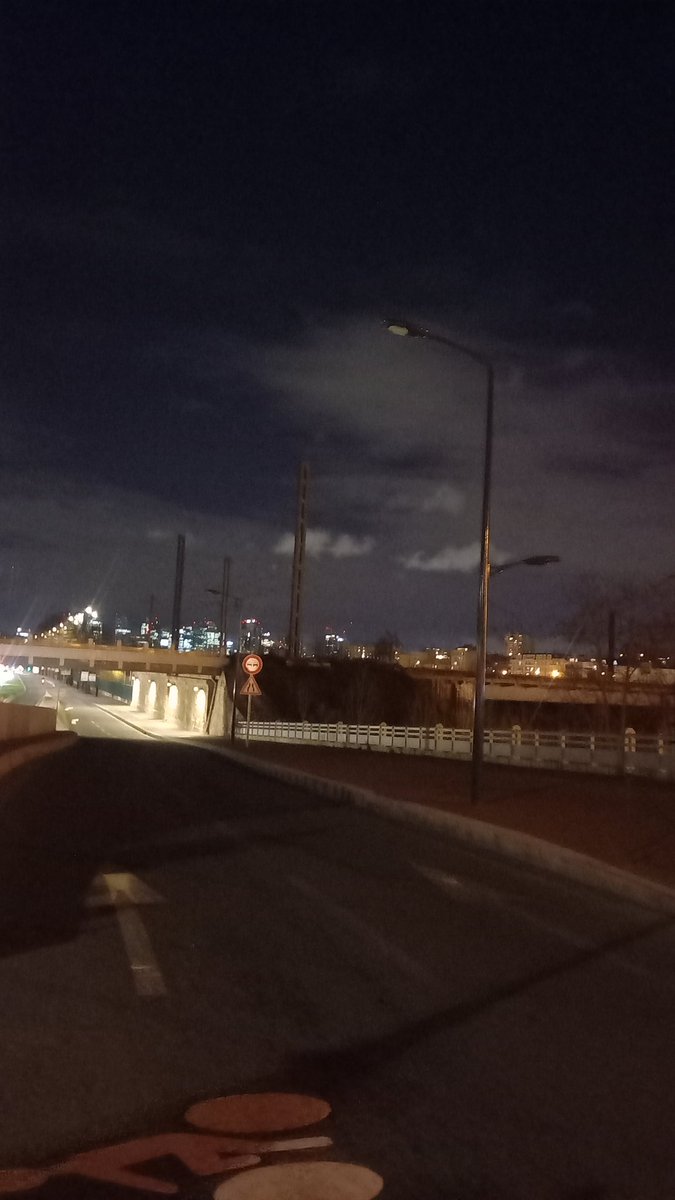 H34rtL3ss Qu33n tweet media