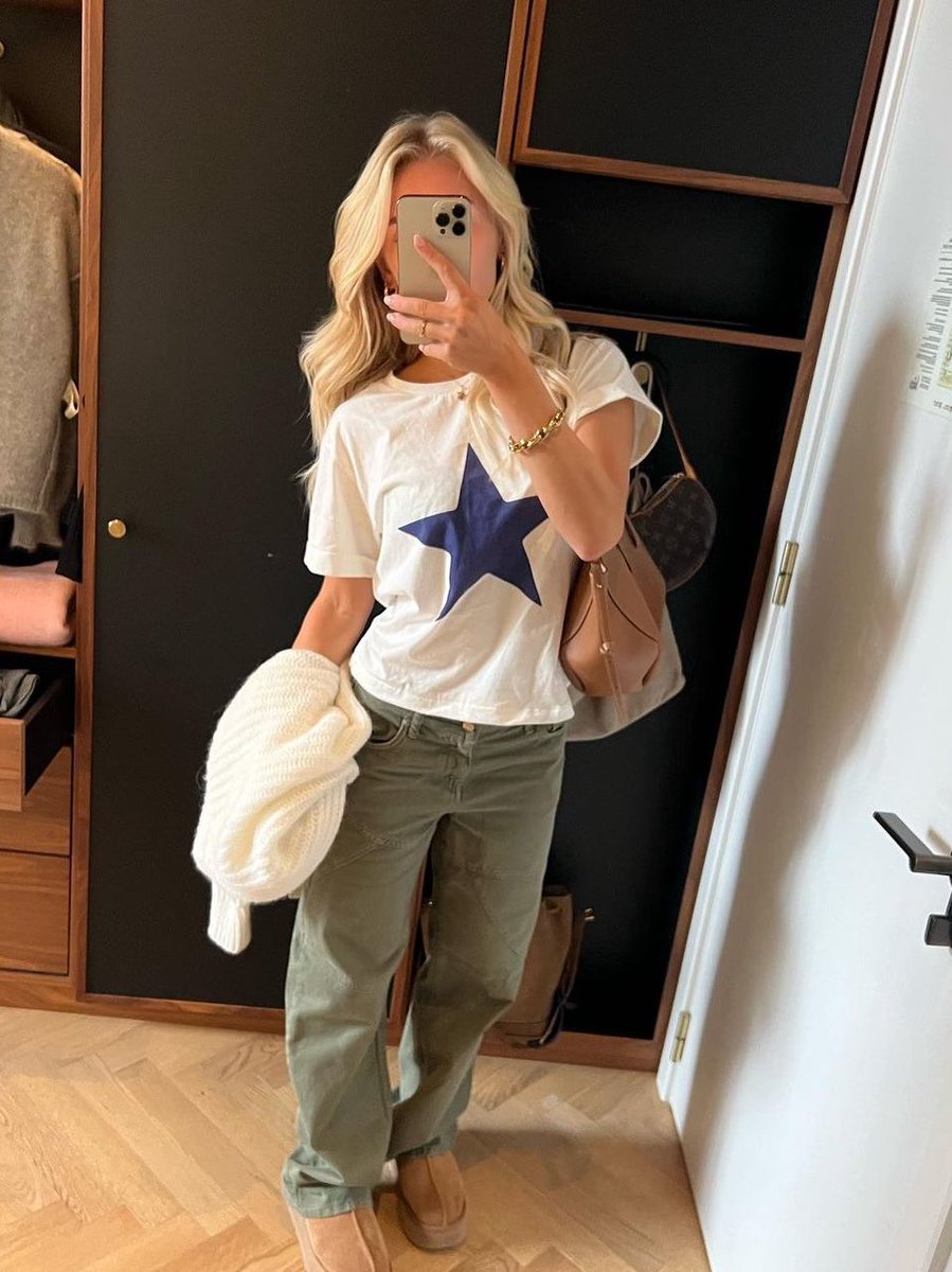 metangeI222's tweet image. Finally Friday