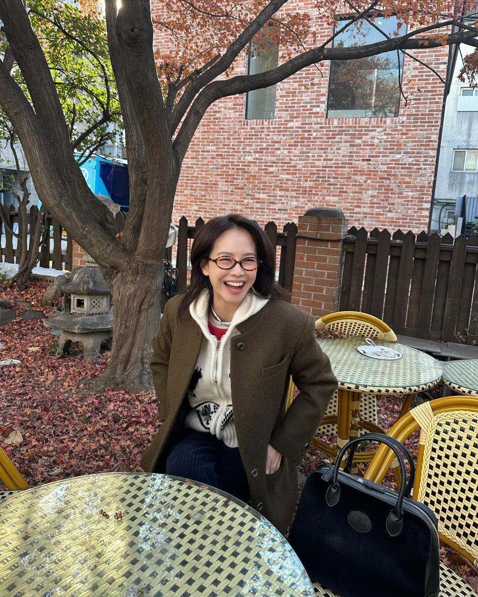 SongjihyoFamily's tweet photo. ซงจีฮโยอัพเดท Instagram ค่ะ
📎:https://t.co/CYZW4uzxJb
#송지효 #ซงจีฮโย #SongJiHyo #SJHT #SongJiHyoFamilyTH https://t.co/s3DLoCi3p6