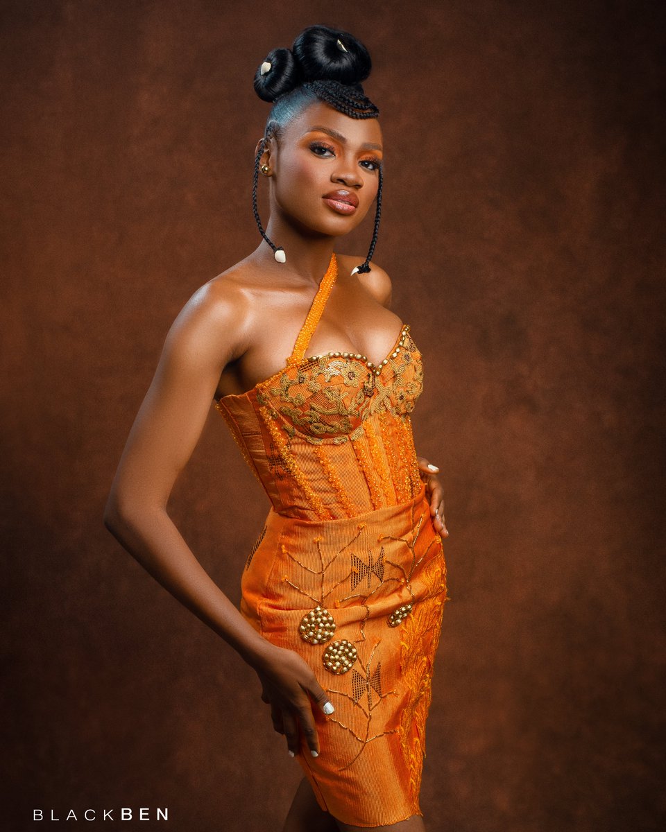 Blackben_image's tweet photo. BRIDAL ❤️ 
Amazing team of creatives👇🏾👇🏾
Dress @styleby_itsizzy (IG)
Mua @ffby_mo 
Muse @rutcieva (ig) 
Hair @everythinghairbykikky (IG)
Photographer @blackben_image https://t.co/M0v97hdBqd