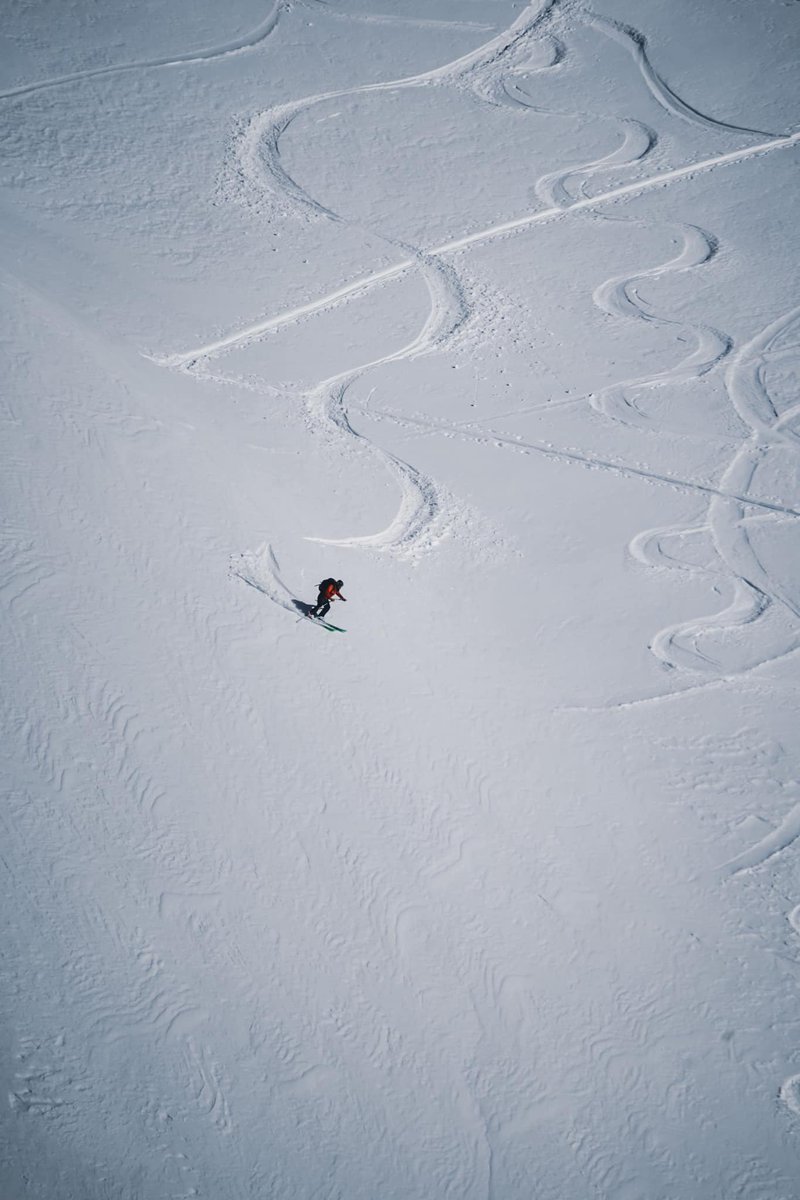Altibus's tweet image. Alooors cette 1ère semaine de vacances, c'était comment ?! 😍❄️😎

📸 © @courchevel - @lesgetsnews - @Valfrejus
