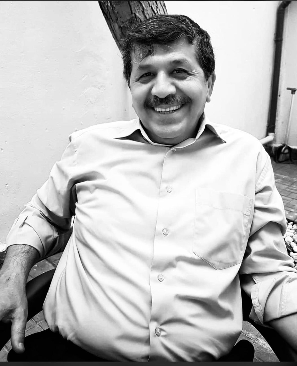Rıfat Bayram hocamiza Rabbimden rahmet diliyorum. Biz raziydik rabbim razı olsun.Çektiği hastalığı kendisine  keffaret eylesin...Ailesinin ve arkadaşlarımızın başı sağolsun...