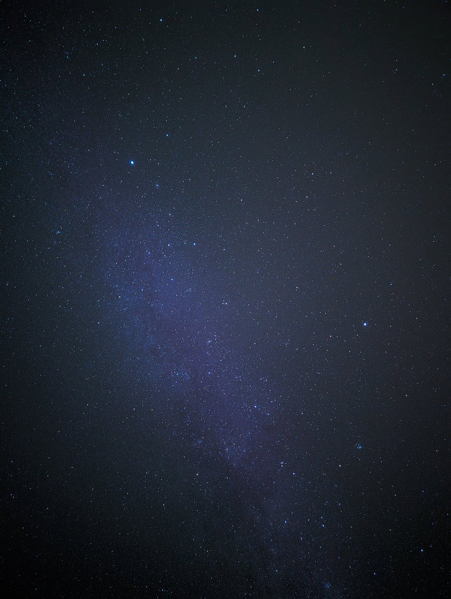 fulltrance's tweet photo. Shot on Google Pixel 8 Pro (astrophotography)

#astrophotography #Google #pixel8pro #sky #Space https://t.co/dVpL9GNPMg