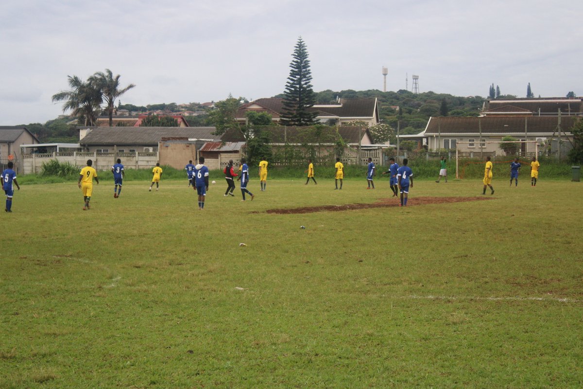 AgendaglO's tweet photo. The Strelitzia soccer tournament took place on the 28th of October 2023 in Strelitzia School grounds, Isipingo. the tournament was a success helping students enhance thier social life by engaging in sports, Instilling discipline and reducing thier stress. #kagisanoprogramme https://t.co/VzZRJmFDQO