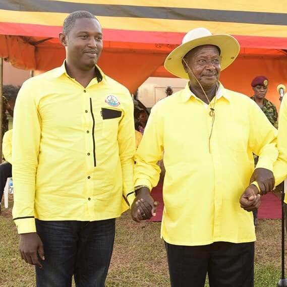 babatvuganda's tweet photo. Ife twenda Hon.Balyeku kubanga nigwetwalonda , era tukwegayiliire okwilla mukalulu ka 2026- Abe'idhinda basabye omubaka gaibwe.
#BabaTVUpdates #BabaTVNews #FollowBabaTV @BalyekuMosesG https://t.co/u4gEoHZHcG