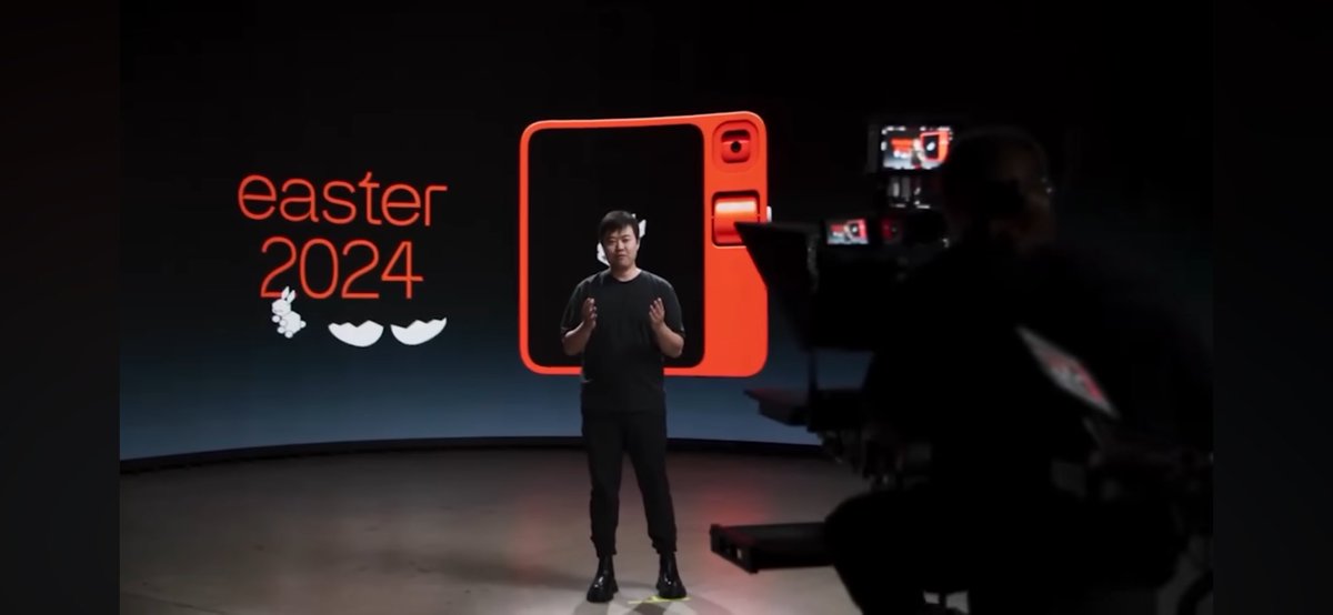 Pretty mindblowing and a hint at where smartphones might be headed… but instead of <a href="/rabbit_hmi/">rabbit inc.</a>, or LAM, I think they missed an opportunity to call it HAL 🔴

youtu.be/uJnhh7YSr5Q?si…