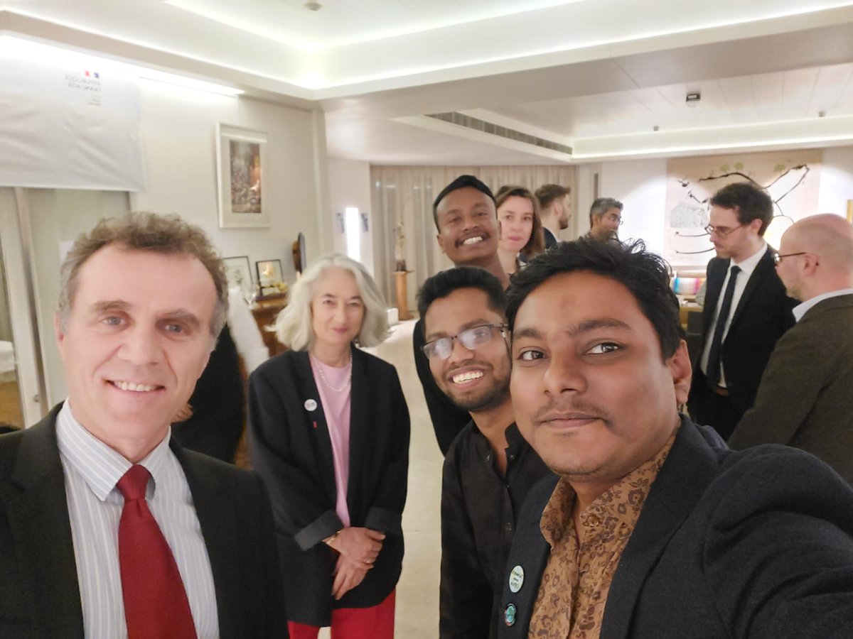 JimranMohammed's tweet photo. Excited to join the working meeting on the locally led #Adaptation &amp; the France-Bangladesh #AdaptationPact at the Residence of France. 
With the French Climate delegation, led by H.E @stephanecrouzat &amp; esteemed reps from Civil Society. 🇫🇷🇧🇩 
@MarieMasdupuy #LLA #Youth https://t.co/rnKwg12KtT