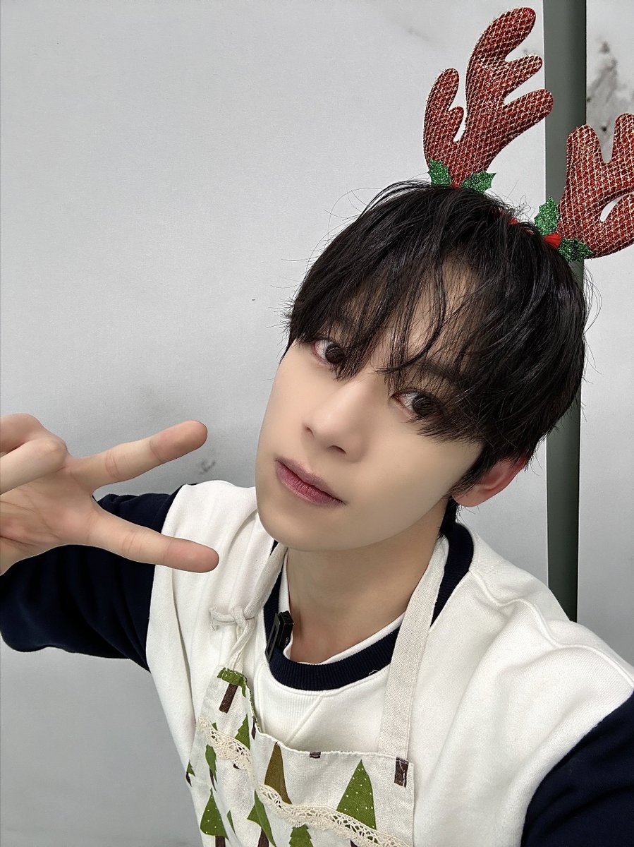 happy 700🫶🤍💕

#스티브 #STEVE