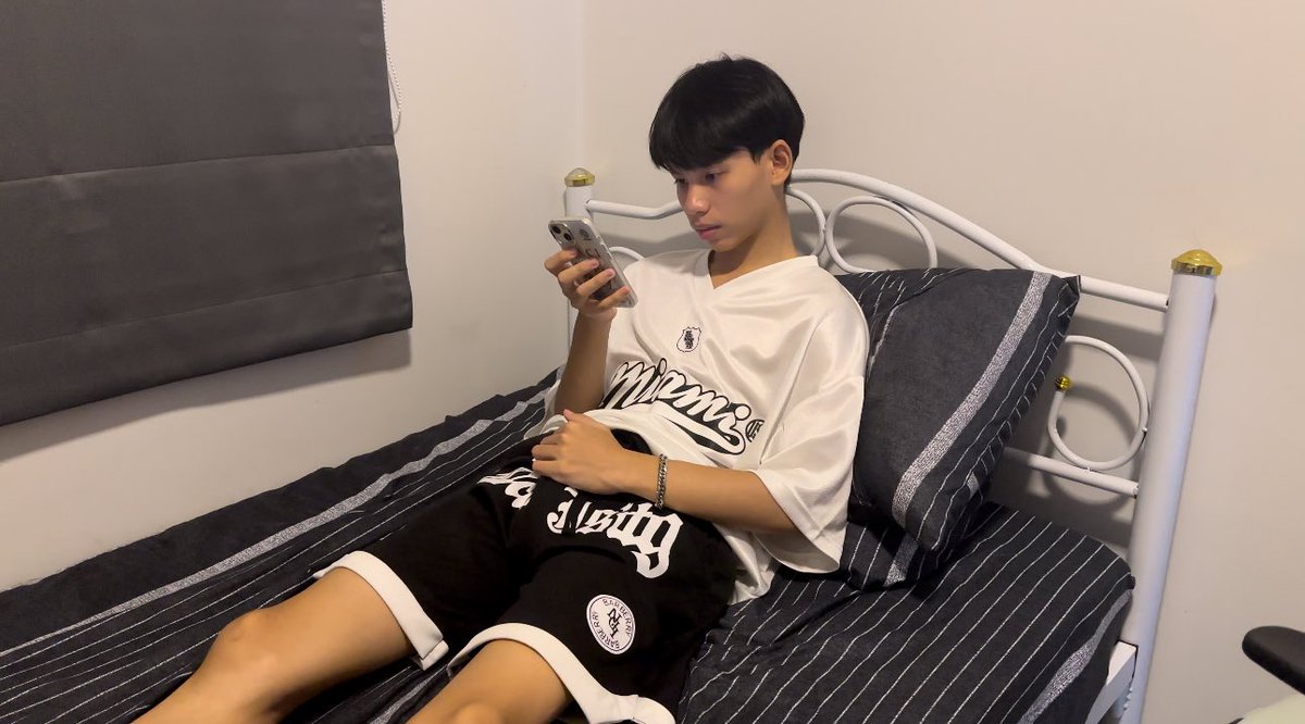 itZemoXXX's tweet photo. มานั่งเล่นที่บ้านแล้วจับเย็ดเลย
Mark x Zemo

[Full video] https://t.co/Je5XVpbnyA 
[ไลน์กลุ่ม] https://t.co/JOgxGQRmTN https://t.co/HDfbgZbOXf