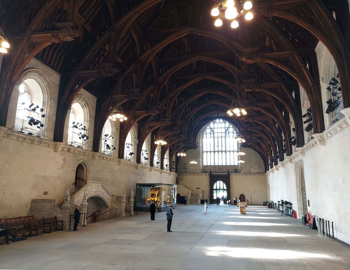 Westminster Hall, within the Palace of Westminster (the Houses of Parliament), was originally built for King William II (son of William the Conqueror) and completed in 1099. It has the largest medieval hammer-beam roof in Europe.