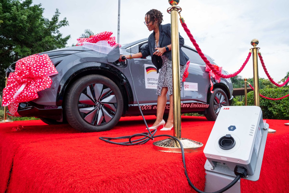 SilverKayondo's tweet photo. Been following the investments being made by @EUinUG &amp; @giz_uganda in #emobility. 

Every progressive Ugandan should watch out for the three mega trends shaping this century- technology, climate change &amp; globalisation. A lot is happening.

#CleanTech #CleanEnergy #CleanTransport https://t.co/cEryiBcCKG