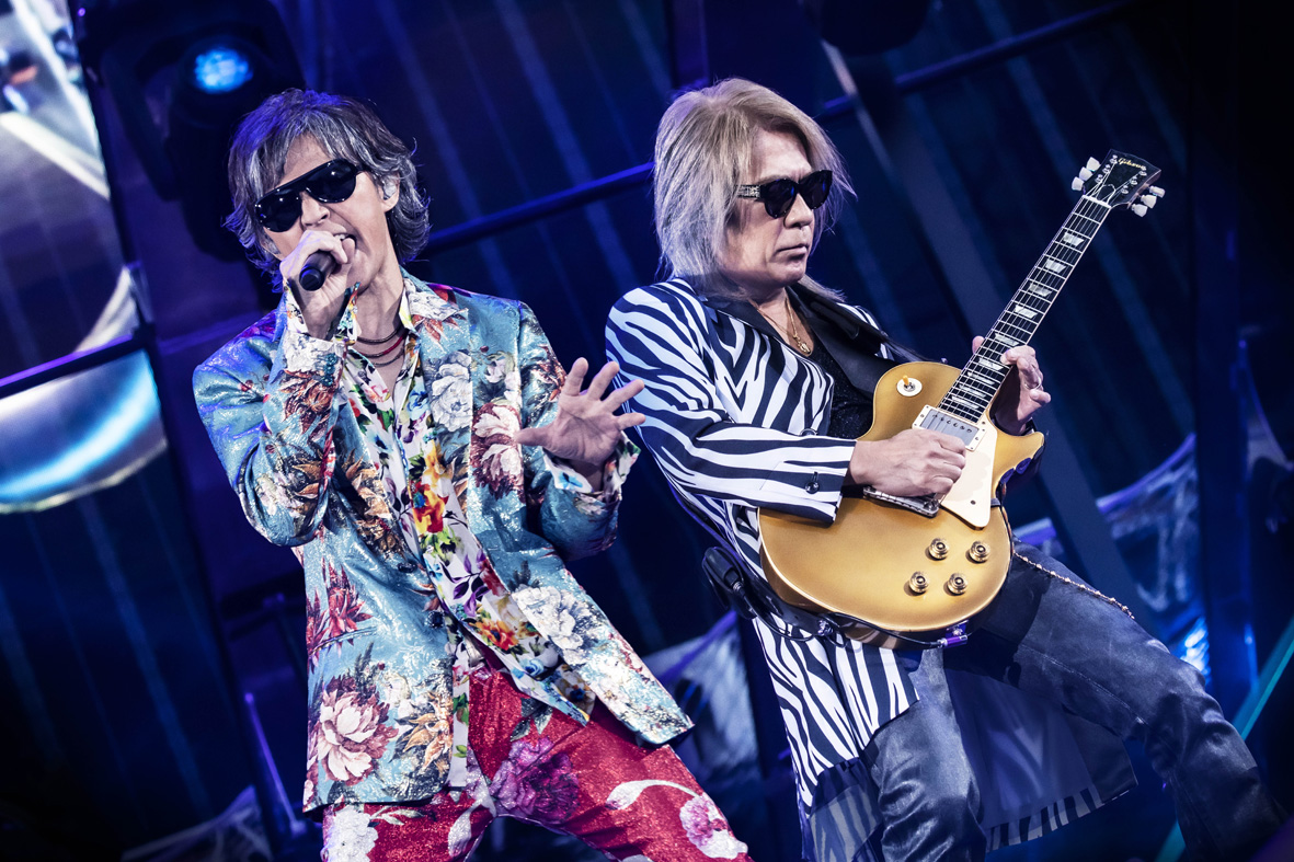 B'z、史上最大規模Pleasureツアー DVD／Blu-ray化、4/3発売決定❗ 『B