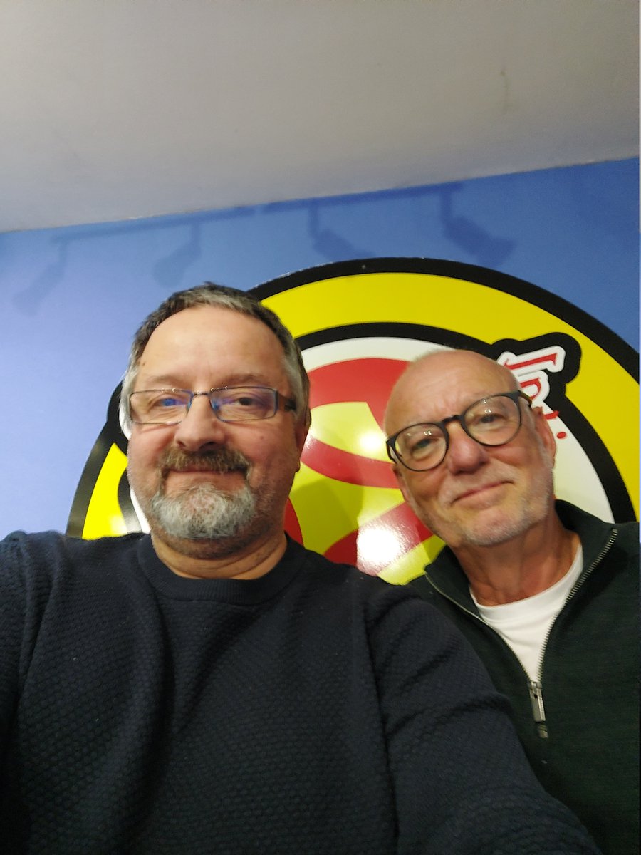 MWMFLseries's tweet photo. Radio broadcaster Chris Moore joins me tonight on another brand new episode of @radioglamorgan's @MWMFLseries 

Some great stories to be told and of course ten of Chris's favourite tracks.

Tonight from 10pm, listen on line, on mobile and on smart speakers. https://t.co/V3n67w8oC4