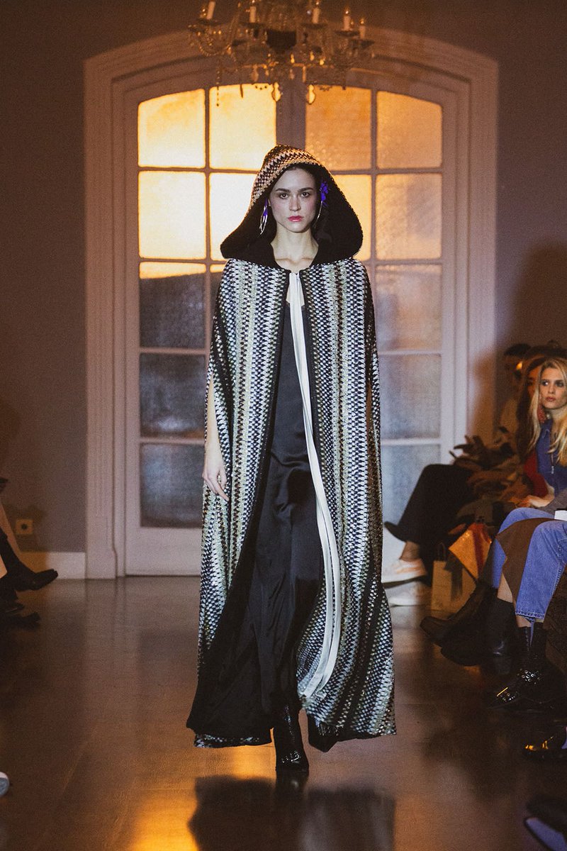 Descubrimos la nueva colección de Pilar Dalbat​ que presentará el próximo 27 de febrero en la Semana de la Moda de París: bit.ly/49Eqhvc

#Esnuestro #PilarDalbat #madridesmoda #desfile #Gracia12 #Madeinspain #hechoamano #arquitecturaymoda #entrevista