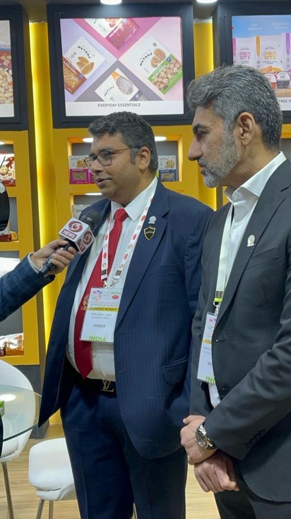 Join us in taking a sneak peek as we get into a conversation with DD News, and watch our MD Mr. Gunjan Jain discussing the MEWA event and the power of a supportive tribe.

Stay tuned for more!😊

#nutraj #nutrajdryfruits #nuts #event #mewaindia2024 #ndfci