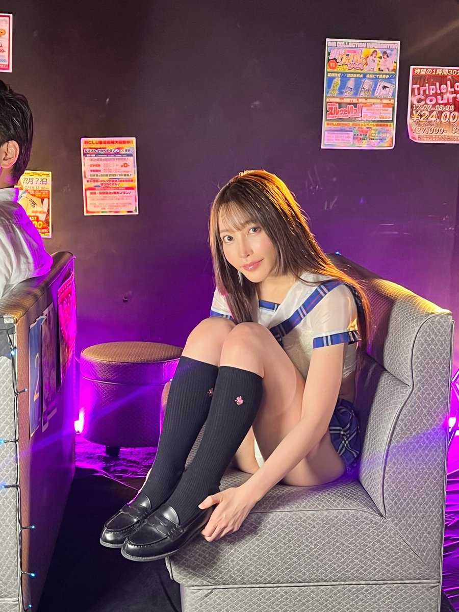 なんの職業か分かる人〜？🙋‍♀️ https://t.co/Hp5OU1Cu9t