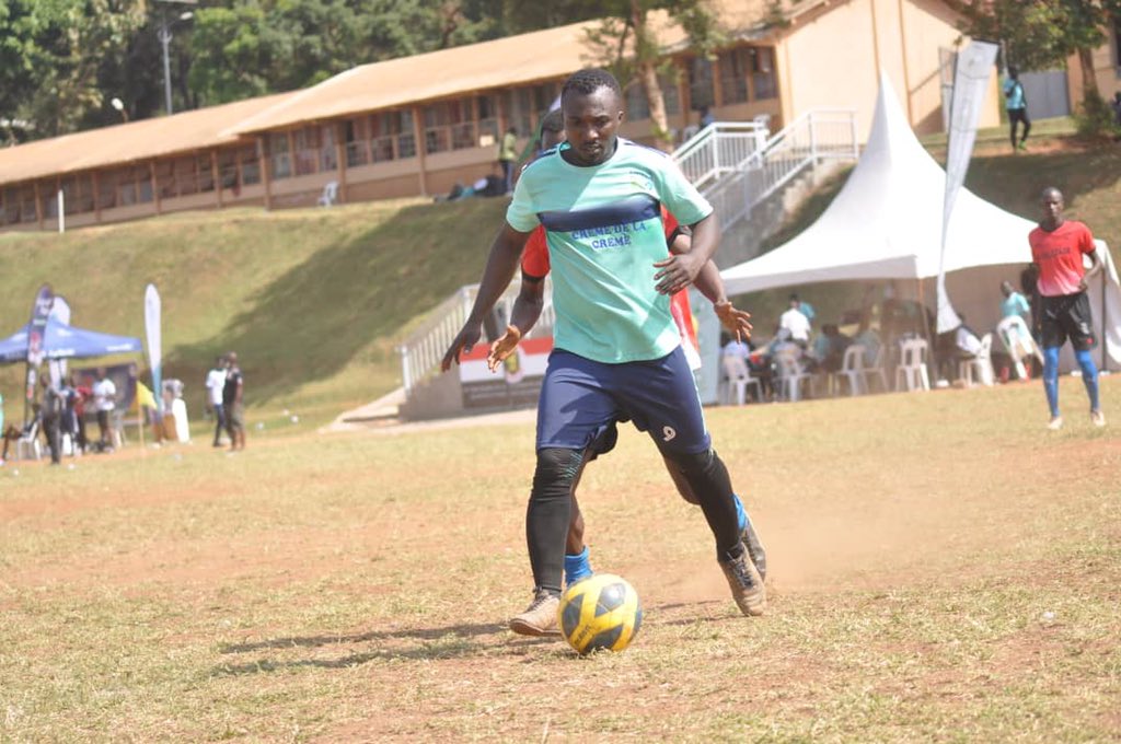 Breaking news☄️☄️☄️

Deal done and stamped
Baluku Hezekia joins <a href="/ekikanisa_fc/">Ekikanisa Fc</a>  on a season long loan from Amafuba fc
#ekikanisity  <a href="/nganwafl/">Nganwa Football League</a>