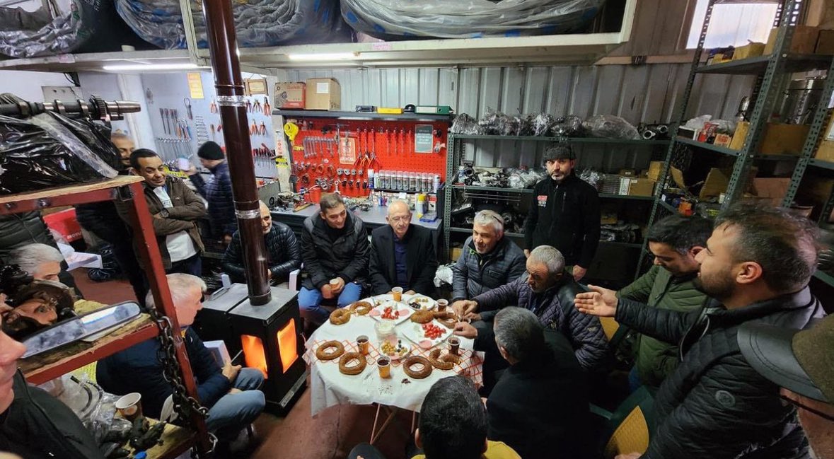 #CHP 7. Genel Başkanı <a href="/kilicdarogluk/">Kemal Kılıçdaroğlu</a> , Ankara Yıldız Oto Sanayi (hurdacılar) Sitesi’ni ziyaret etti.