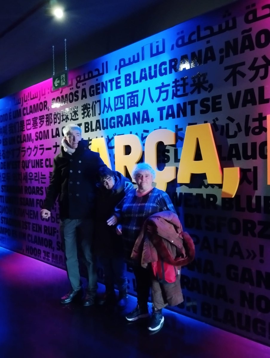 FAtendis's tweet image. 🤩 Els companys de la Llar-Residència #Jacquard han visitat el Museu del Barça aquest cap de setmana.

🔵🔴 Ara ens toca esperar que acabin la remodelació del Camp Nou per podar anar a veure el primer equip!

#SomAtendis