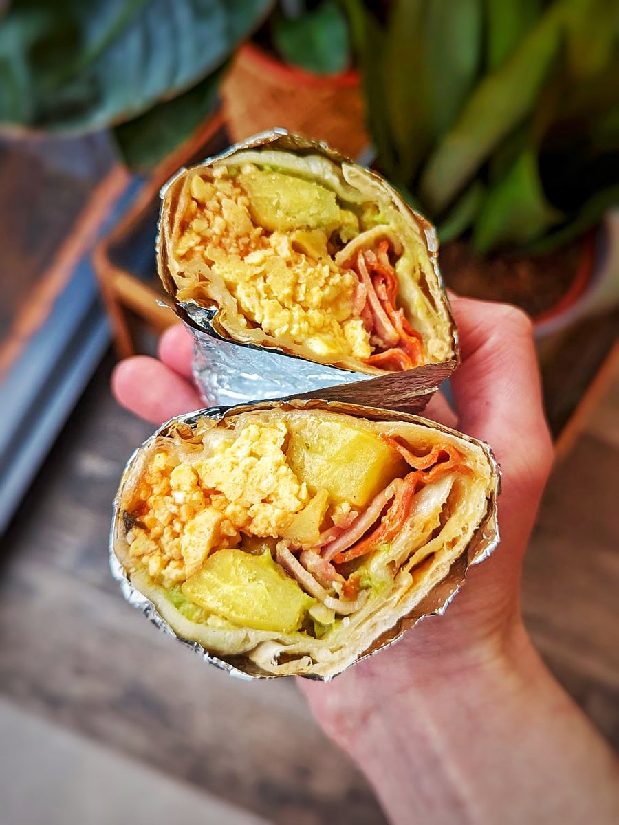 Uncommon Ground tweet media