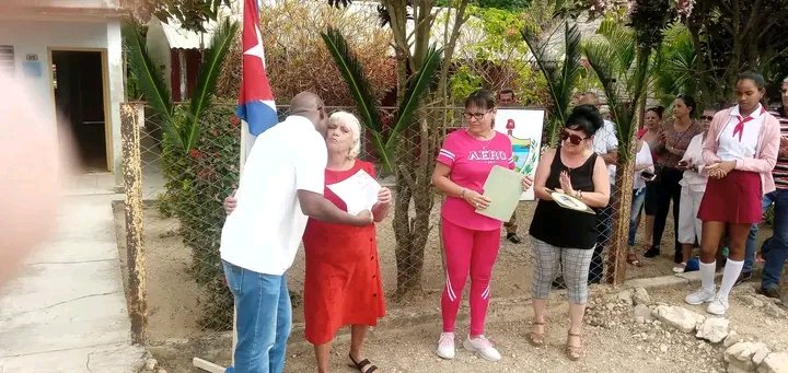Rosa María Velazquez tweet media