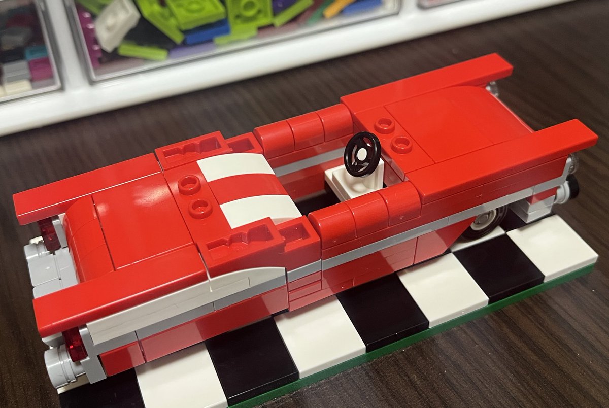 4WLC_No59's tweet photo. 57ベルエアを作りました。5幅で組んだのでとにかくデカいです。
デカすぎて8×16に収まらないのでHMRには16×16のカーペットで出します。
　#4wlc #5wlc https://t.co/5MmZ0lrk5U