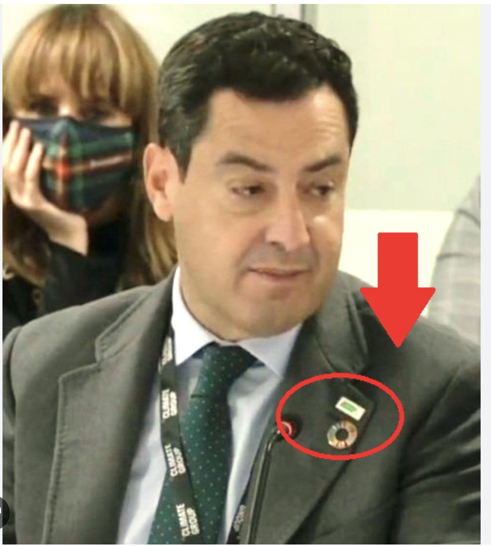 hermanntertsch's tweet photo. Decir con esta insignia en la solapa que defiendes a agricultores, pescadores y ganaderos es como ponerte una insignia con la hoz y el martillo y decir que defiendes la libertad religiosa y el derecho de propiedad. https://t.co/YcYt0wtosx