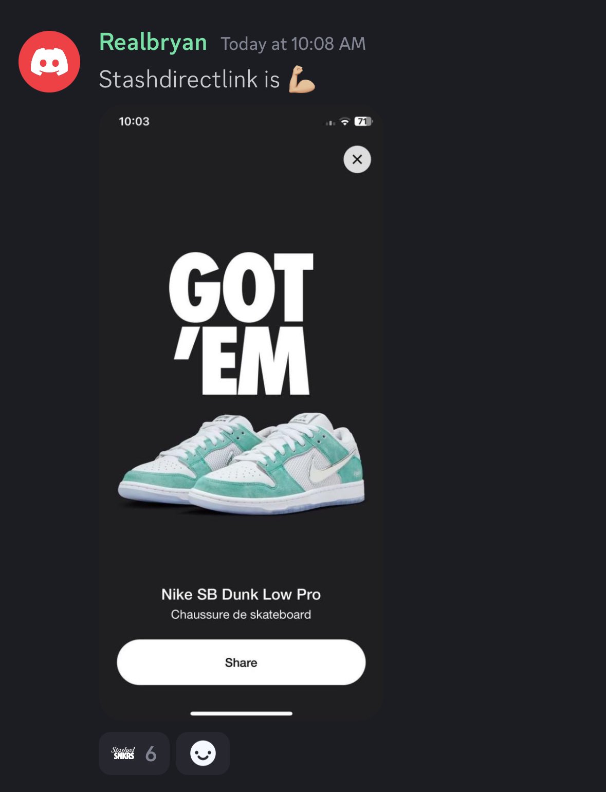 Stashed snkrs top