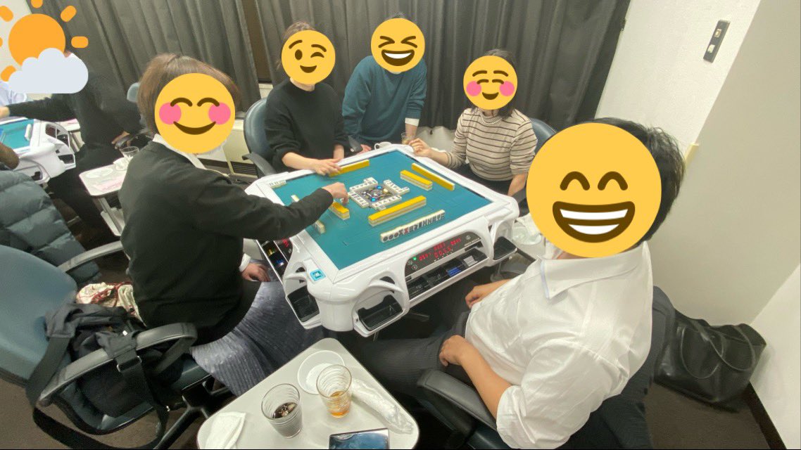 lBOVdeEU5GIplnK's tweet image. たまにはセット麻雀の風景でも😊🀄️

#麻雀  #Pono  #癒されるメンバー