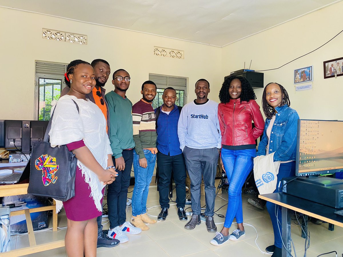_UnleashedUG's tweet photo. 💼🌐 Together with @StartHubAfrica , @kolaborate_p , and #LearningEquality, under the @IloProspects, we explored ways to boost job opportunities for refugees and host communities through digital labor opportunities at Nakivale. #Microwork #DigitalLabor #CommunityDevelopment" https://t.co/gT8o6cT2Ko