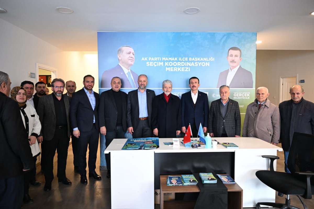asimbalci's tweet photo. ABB Genel Sekreteriyken Ankara’ya birlikte güzel hizmetler yaptığımız, kıymetli büyüğümüz önceki dönem Ankara Büyükşehir Belediye Başkanımız Prof. Dr. @mustafatuna0606 ile önceki dönem Mamak Belediye Başkanımız @mesutakgul06, AK Parti Mamak Seçim Koordinasyon Merkezimizi ziyaret ederek bizlere güç verdi.

Kıymetli başkanlarımıza teşekkür ediyoruz.
