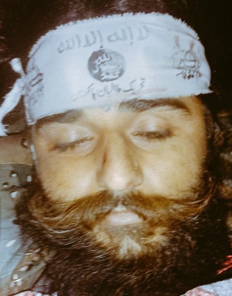 NaseeBullH_21's tweet photo. بٹانی عرف پاراکی،ایک اہم #TTP کمانڈر اور اسکے ساتھی بیٹانی سرکل، ضلع ٹانک میں مقامی لوگوں کے ساتھ جھڑپ میں مارےگئے چھٹیاں گزارنے والےگھرپرحملے میں ایک پولیس کانسٹیبل اپنی جان سے ہاتھ دھو بیٹھامقامی #Cheegha پارٹی نے عسکریت پسندوں سے بات چیت کی،جس کے نتیجے میں باہمی جانی نقصان ہوا https://t.co/kieJxsU8hF