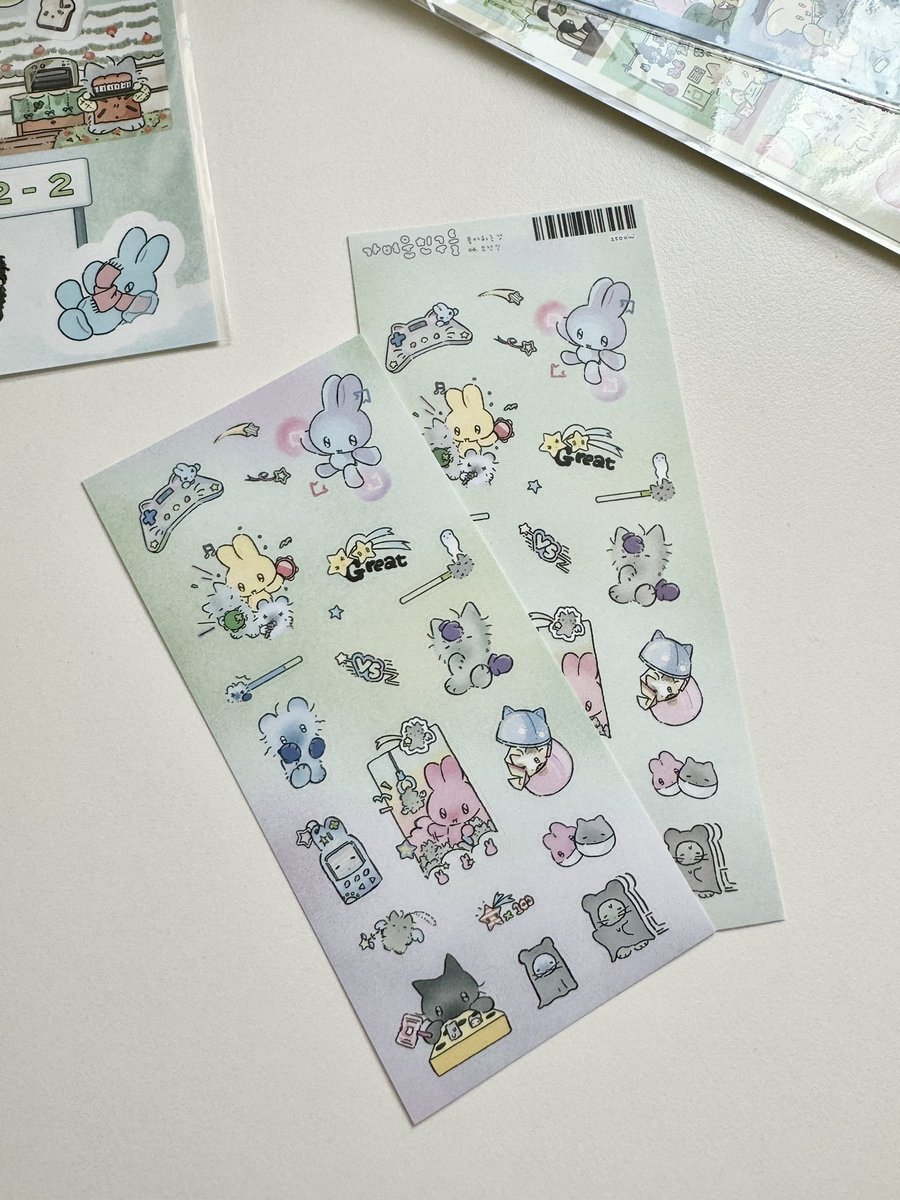 가벼운 친구들 —̳͟͞͞♡