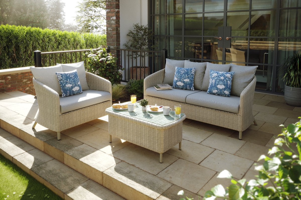 LArattanrange's tweet photo. With a hint of Spring weather, time to start thinking about your garden plans. Relax and unwind in the garden with Arley. Handcrafted vintage lace rattan, woven around a powder coated aluminium frame provides the perfect weather resistant base for sumptuous deep-seated cushions. https://t.co/wabBT6LRKV