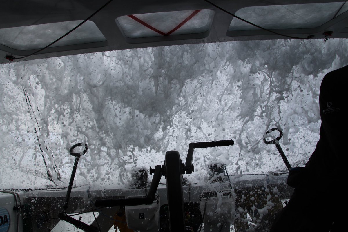 nickmoloney's tweet photo. Chasing waterfalls onboard @Canada_Ocean Racing .. #bewaterpositive #sailing #solosailing #offshoresailing https://t.co/6Kde1ZfQu5